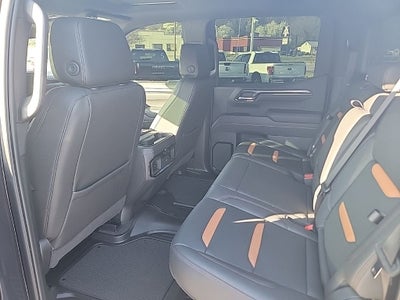 2025 GMC Sierra 1500 AT4