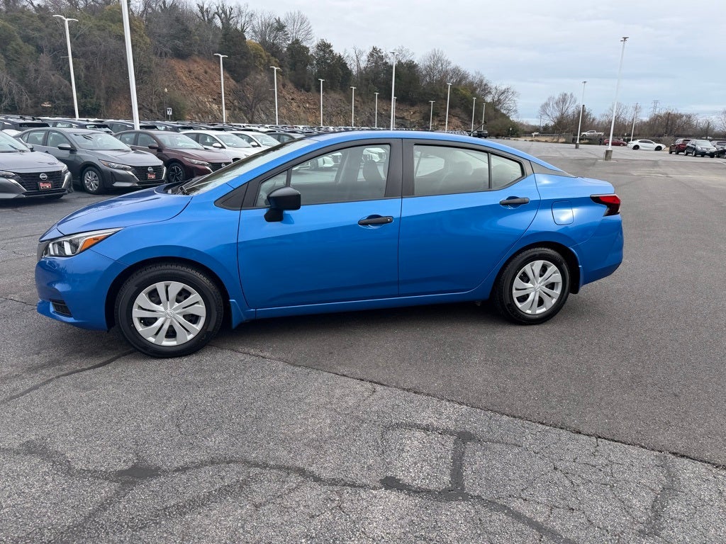 2022 Nissan Versa 1.6 S