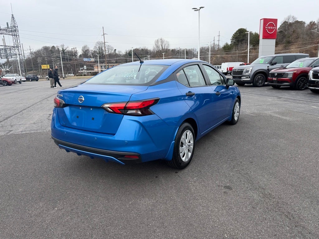 2022 Nissan Versa 1.6 S