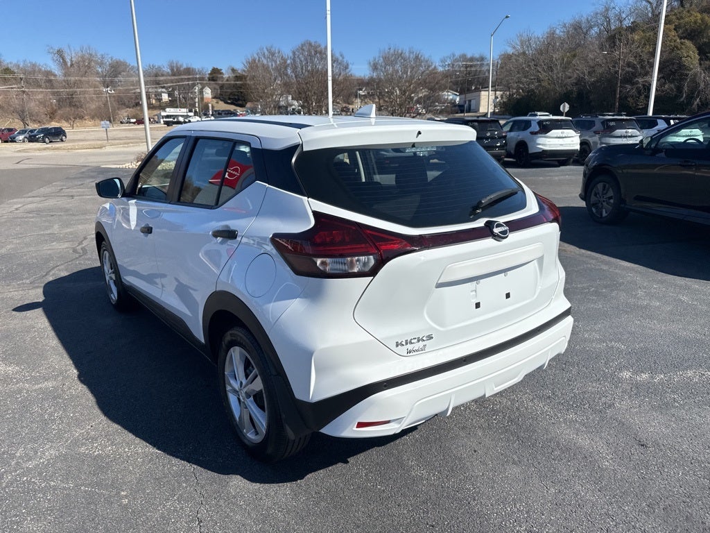 2025 Nissan Kicks Play S