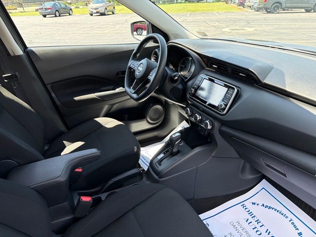 2025 Nissan Kicks Play S