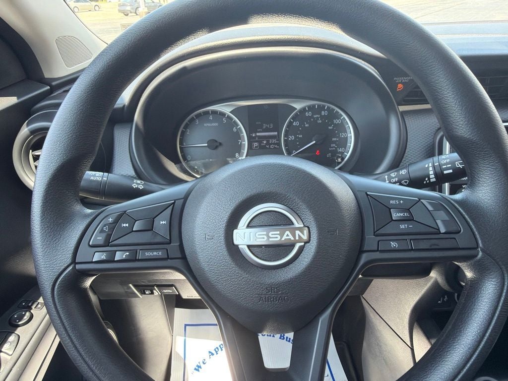 2025 Nissan Kicks Play S