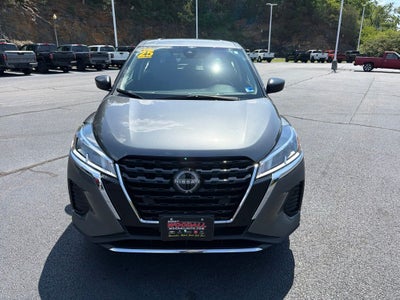2025 Nissan Kicks Play S