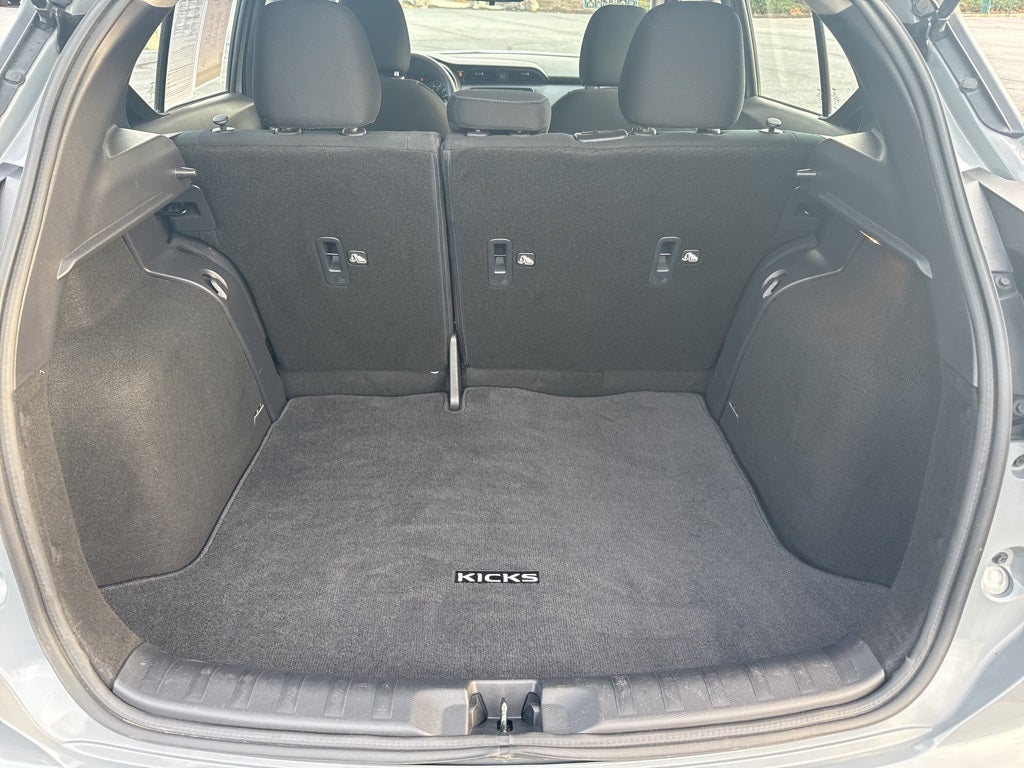 2024 Nissan Kicks SV