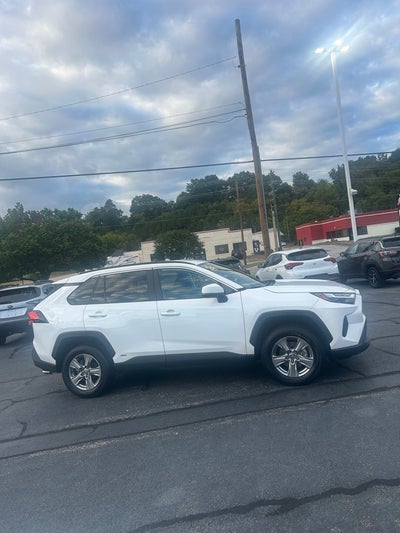 2024 Toyota RAV4 Hybrid XLE
