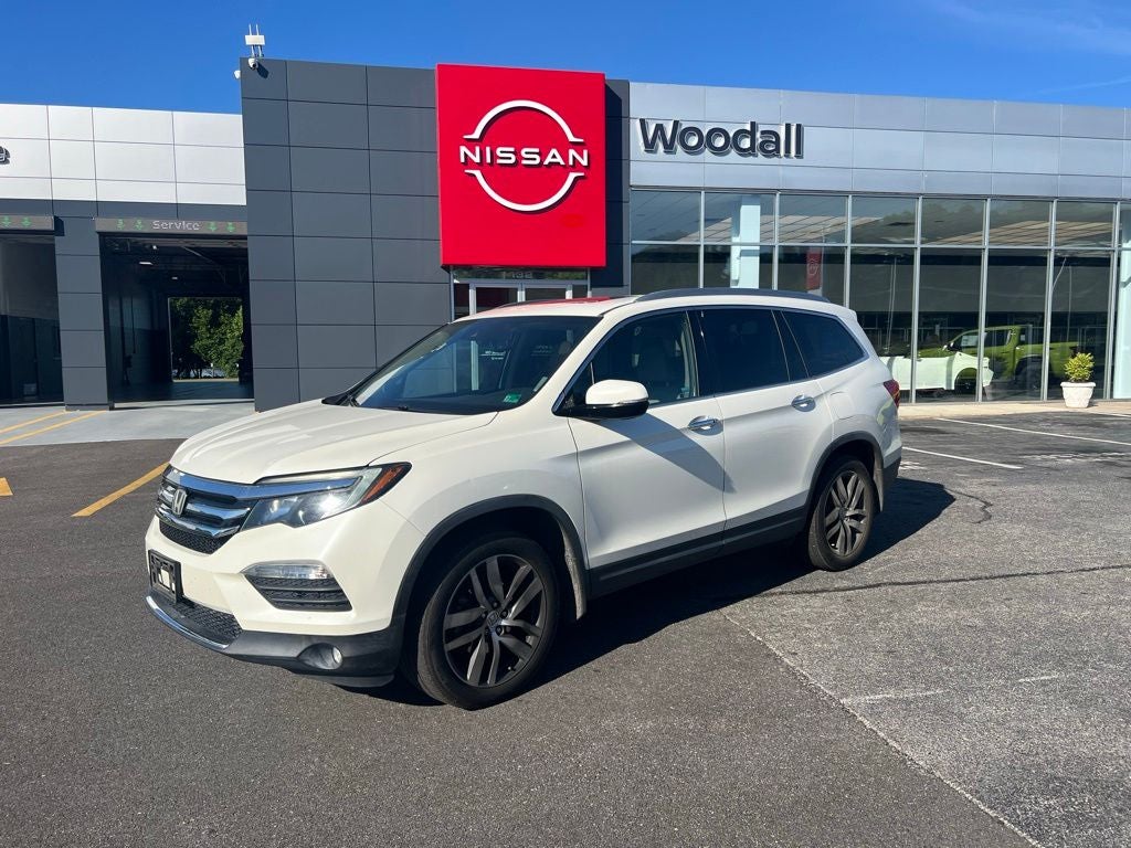 2017 Honda Pilot 4WD Elite's photo