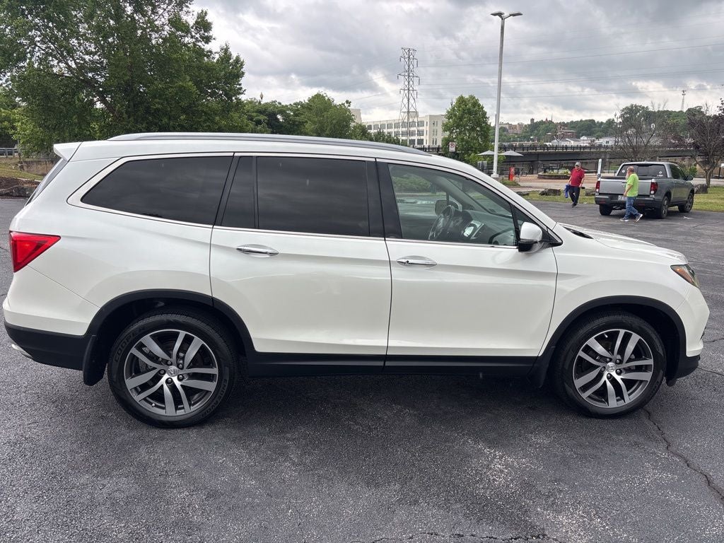 2017 Honda Pilot Elite