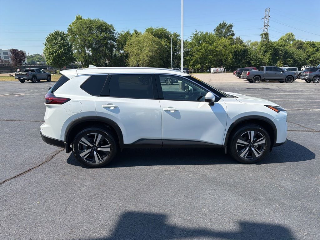 2024 Nissan Rogue SL