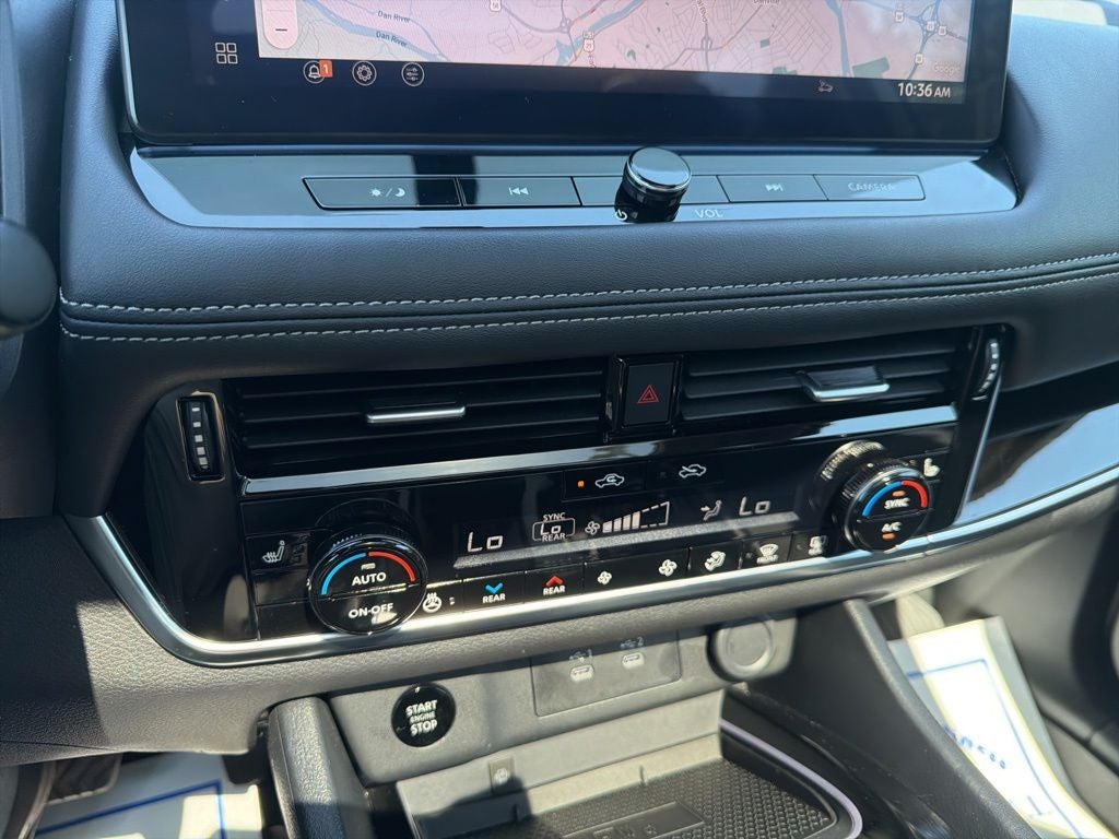 2024 Nissan Rogue SL