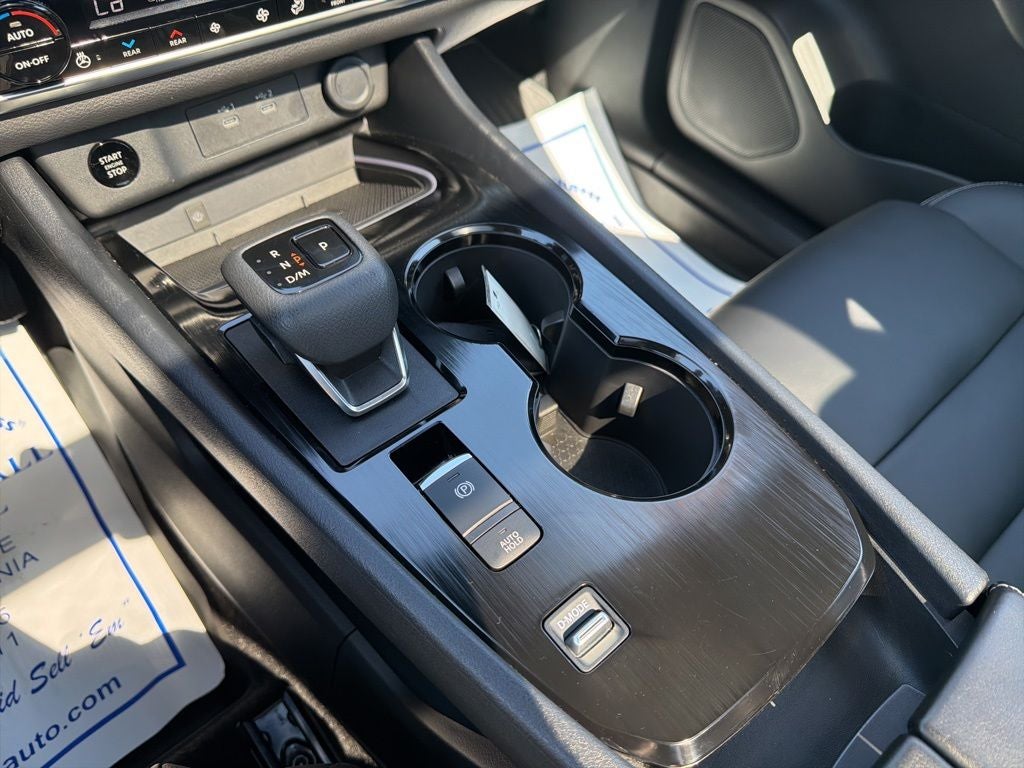 2024 Nissan Rogue SL