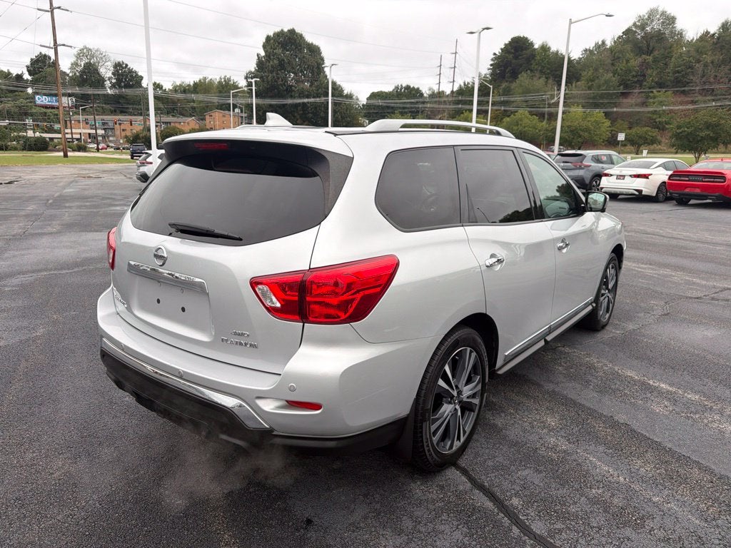 2019 Nissan Pathfinder Platinum