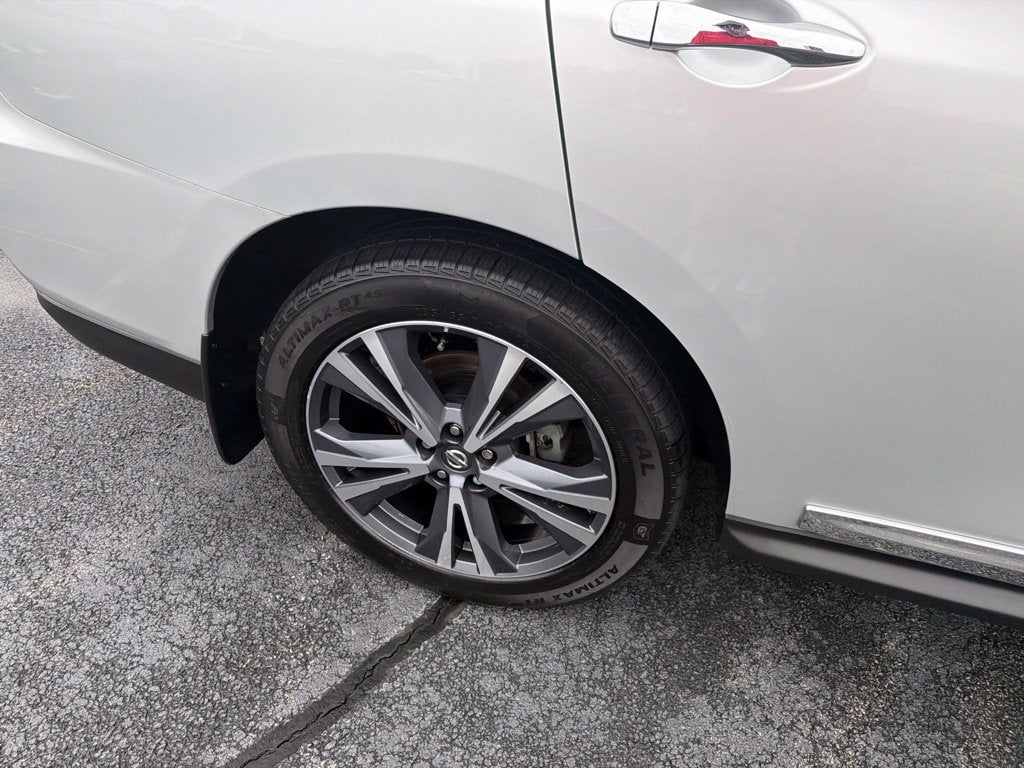 2019 Nissan Pathfinder Platinum