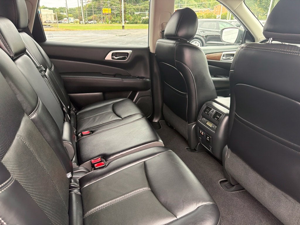 2019 Nissan Pathfinder Platinum