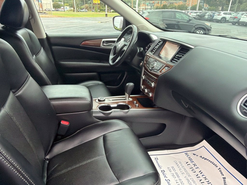 2019 Nissan Pathfinder Platinum