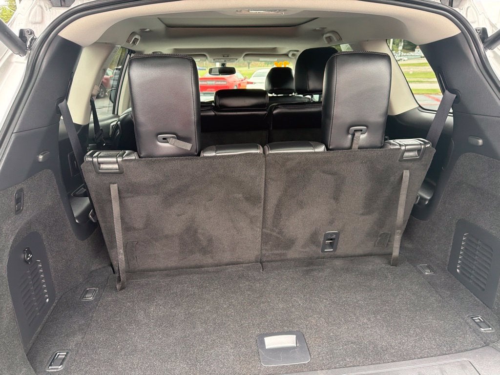 2019 Nissan Pathfinder Platinum