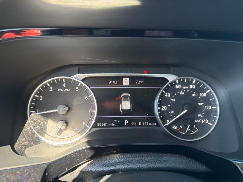 2024 Nissan Pathfinder SL