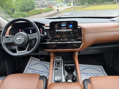 2024 Nissan Pathfinder Platinum