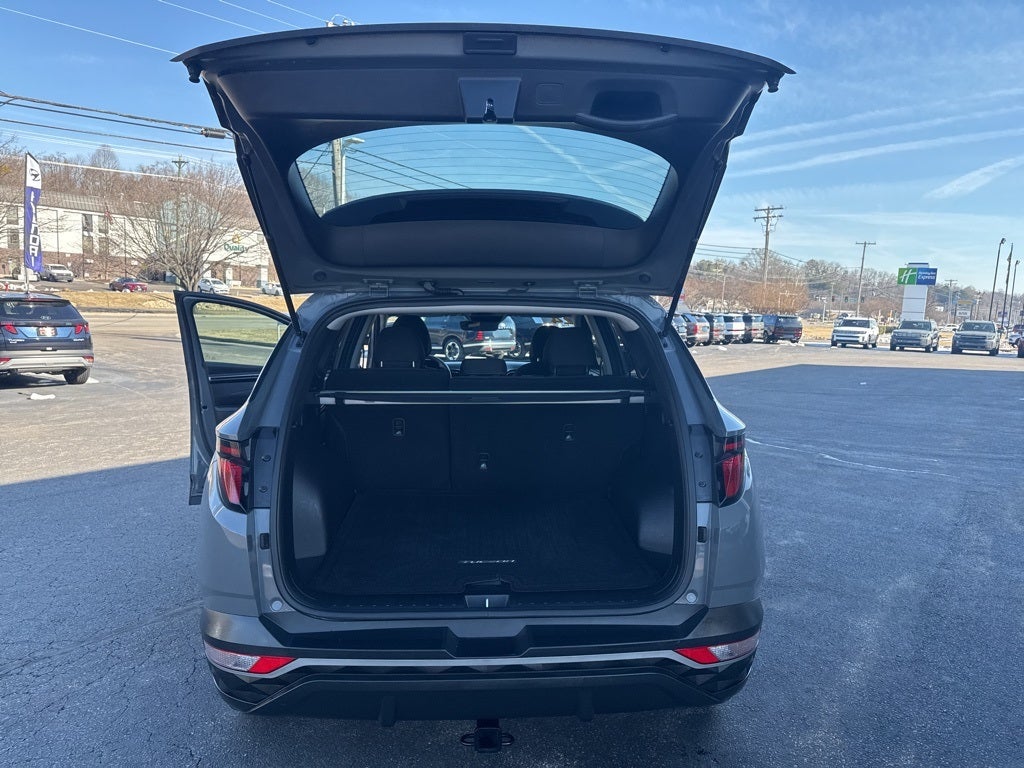 2024 Hyundai TUCSON SE