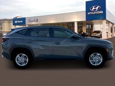 2026 Hyundai TUCSON SE AWD