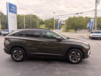 2025 Hyundai TUCSON SEL