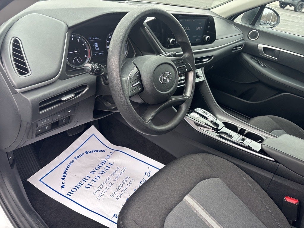 2022 Hyundai SONATA SE