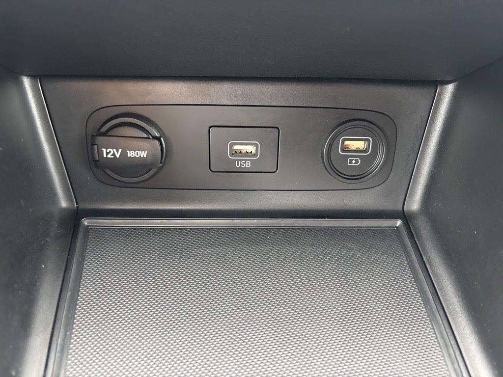 2022 Hyundai SONATA SE