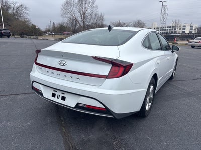 2022 Hyundai SONATA SE