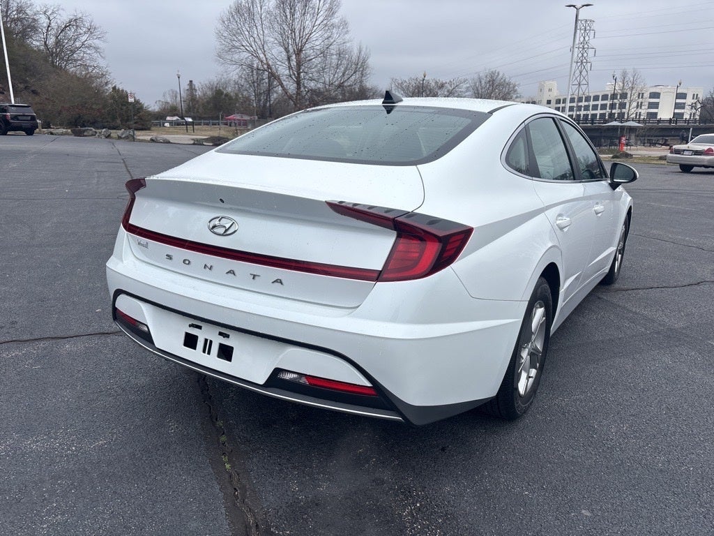 2022 Hyundai SONATA SE