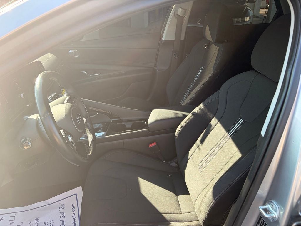 2021 Hyundai ELANTRA SEL