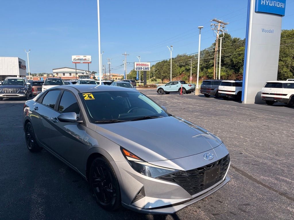 2021 Hyundai ELANTRA SEL