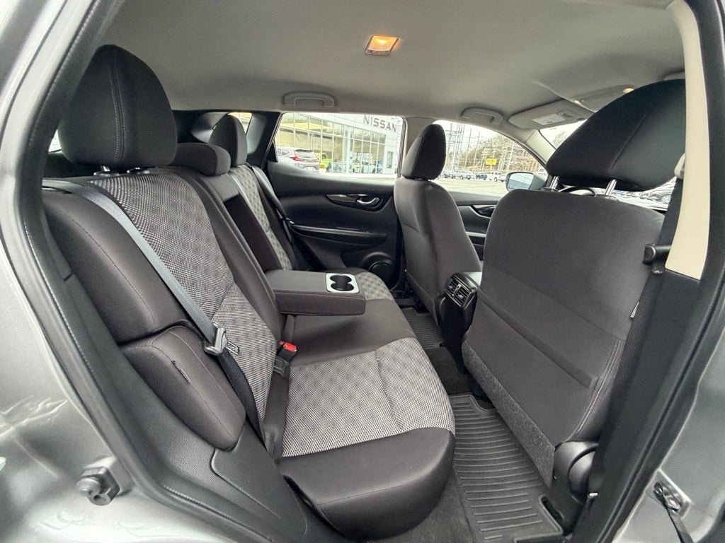 2021 Nissan Rogue Sport SV