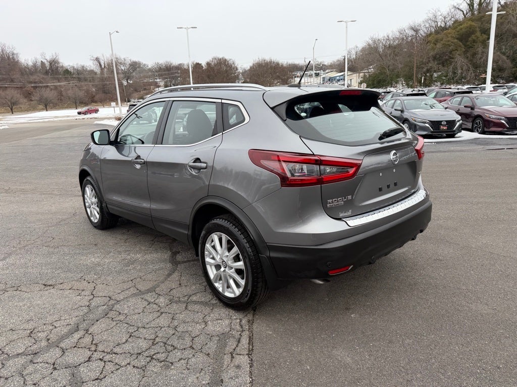 2021 Nissan Rogue Sport SV
