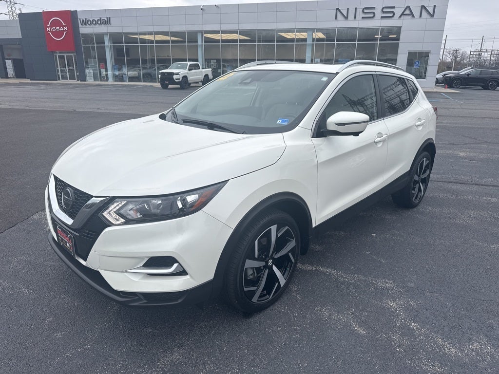 2022 Nissan Rogue Sport SL