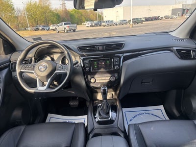 2022 Nissan Rogue Sport SL