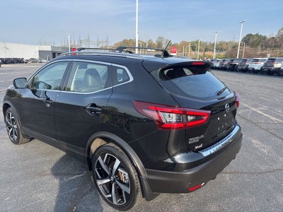 2022 Nissan Rogue Sport SL