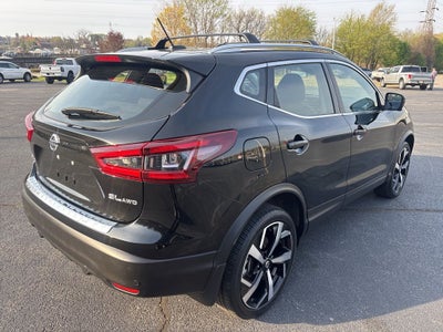 2022 Nissan Rogue Sport SL
