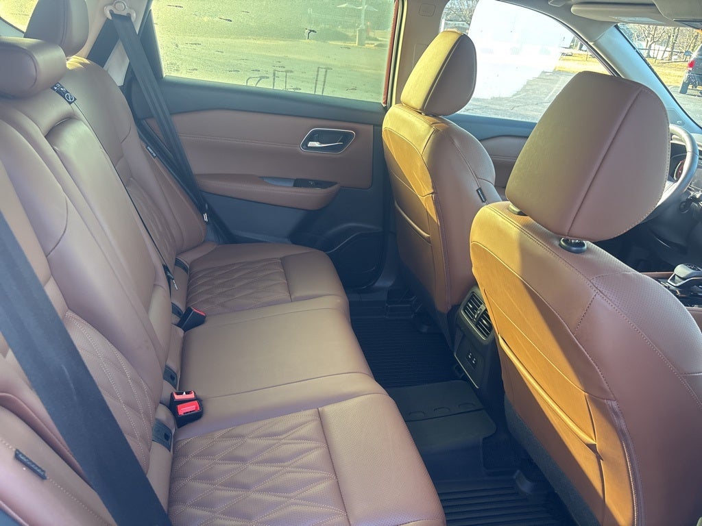 2024 Nissan Rogue Platinum