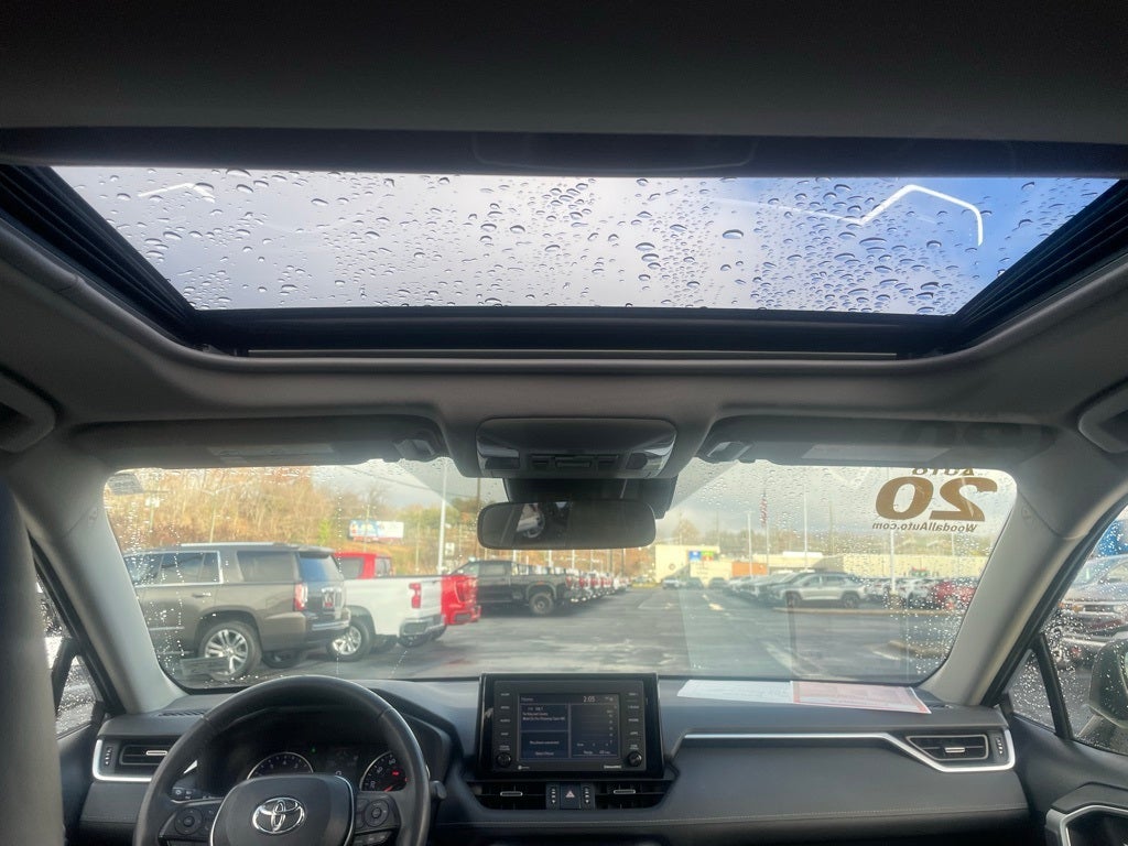 2020 Toyota RAV4 XLE Premium