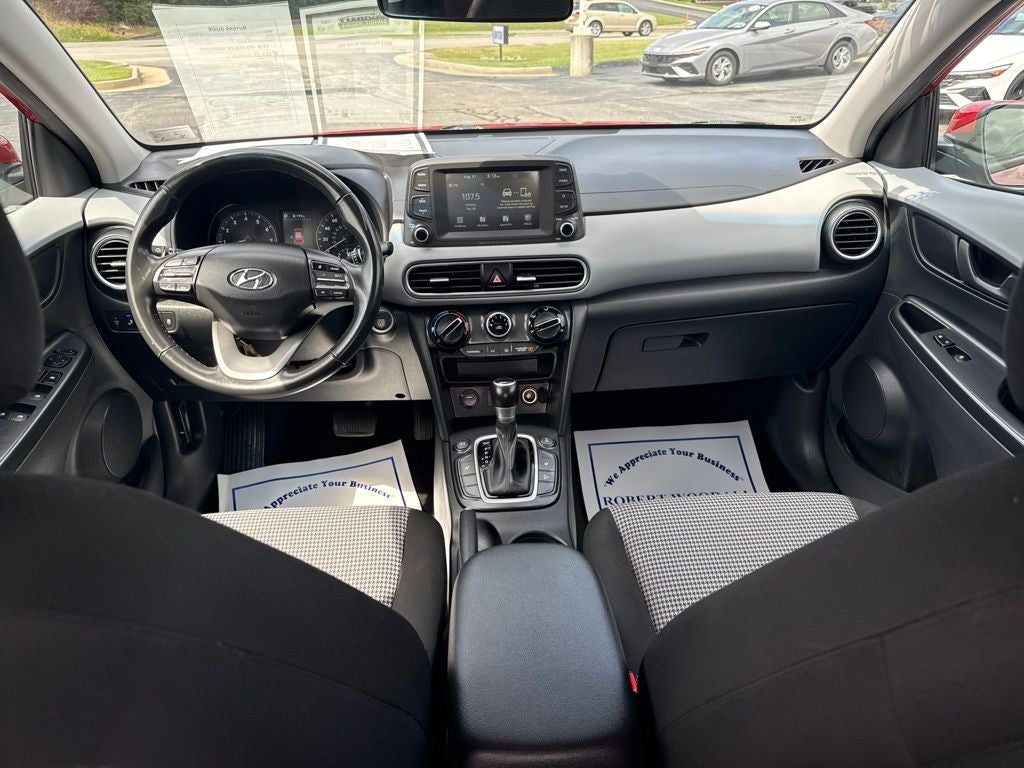 2021 Hyundai KONA SEL