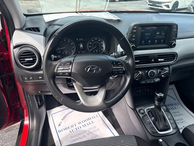 2021 Hyundai KONA SEL