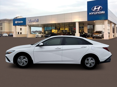 2026 Hyundai ELANTRA SE