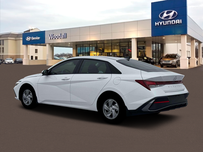 2026 Hyundai ELANTRA SE