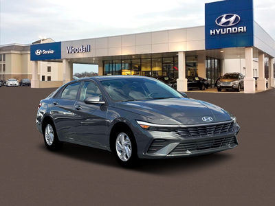 2026 Hyundai ELANTRA SE