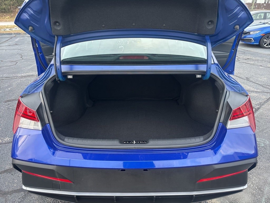 2024 Hyundai ELANTRA HYBRID Blue