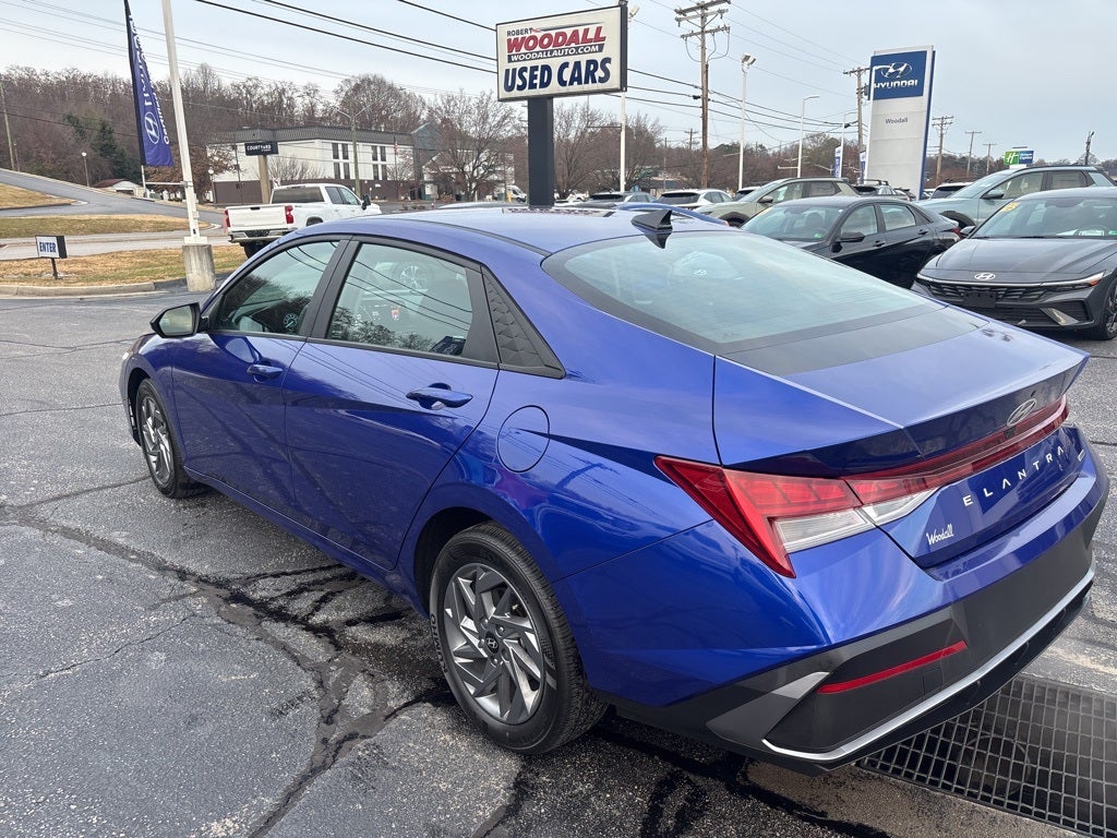 2024 Hyundai ELANTRA HYBRID Blue