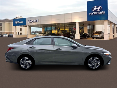 2026 Hyundai ELANTRA Limited