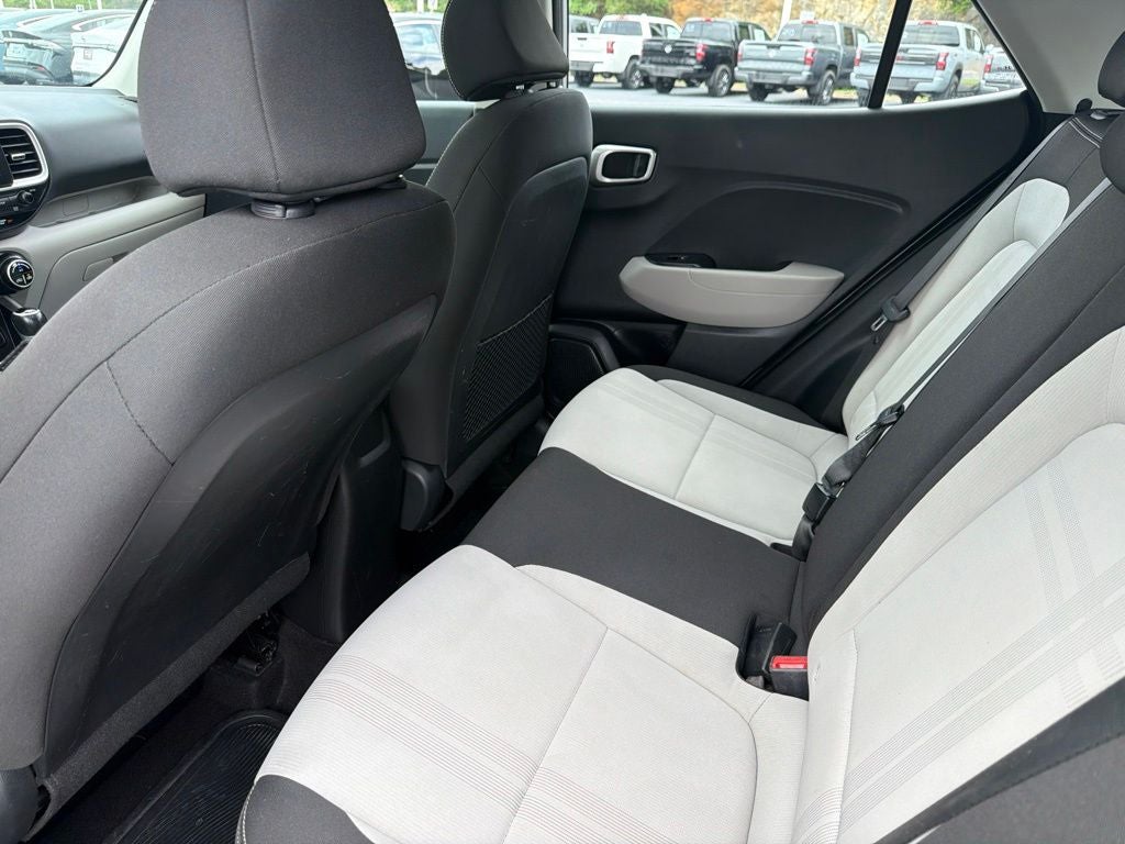 2023 Hyundai VENUE SEL