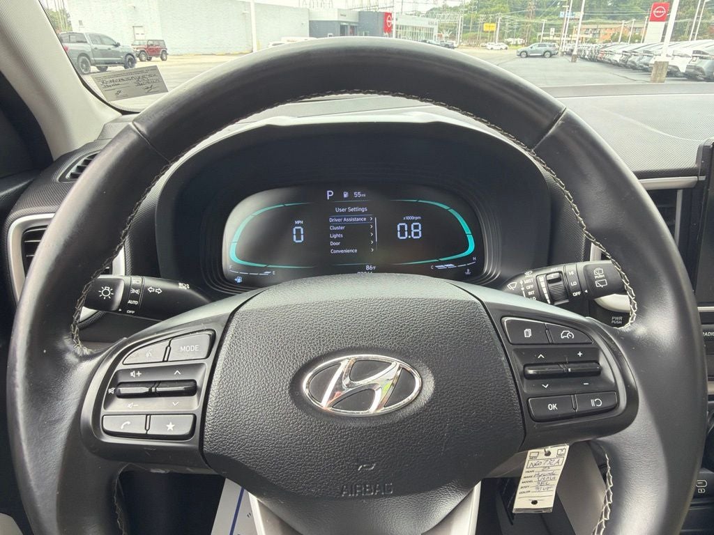 2023 Hyundai VENUE SEL
