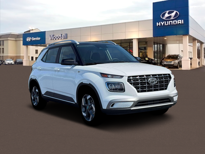 2026 Hyundai VENUE SEL W/Two-Tone Roof