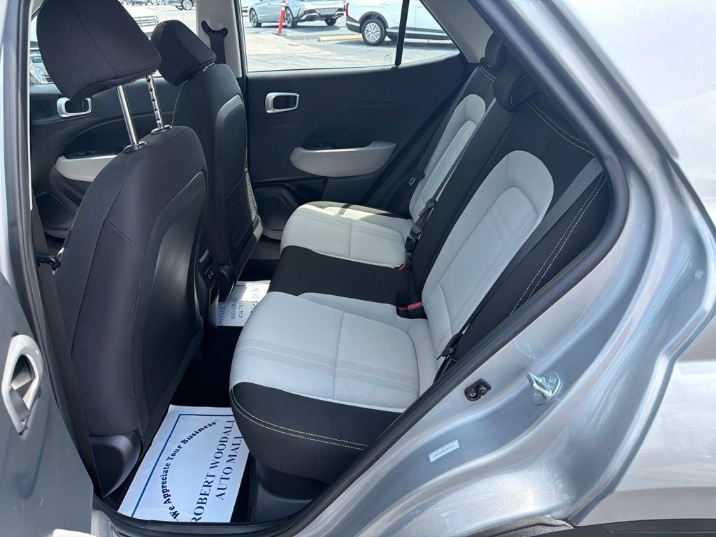2025 Hyundai VENUE SEL